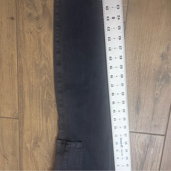 SPANX Cargo Twill Ankle Pants Women's Waist 28 Charcoal Color - Picture 7 of 8